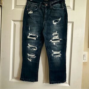 Judy Blue Distressed Capri Dark Blue Jeans